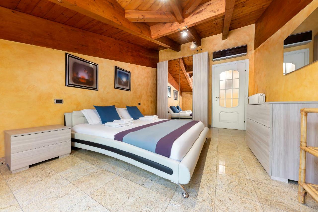 Casa Da Suite Maestosa Sesto San Giovanni Extérieur photo